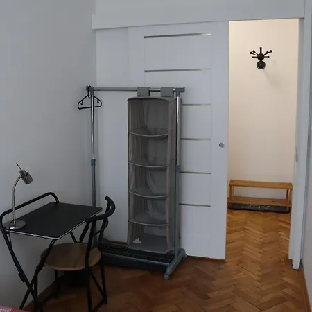 Ohmyhome - Plac Pieciu Rogow - Centrum Warszawa Zewnętrze zdjęcie