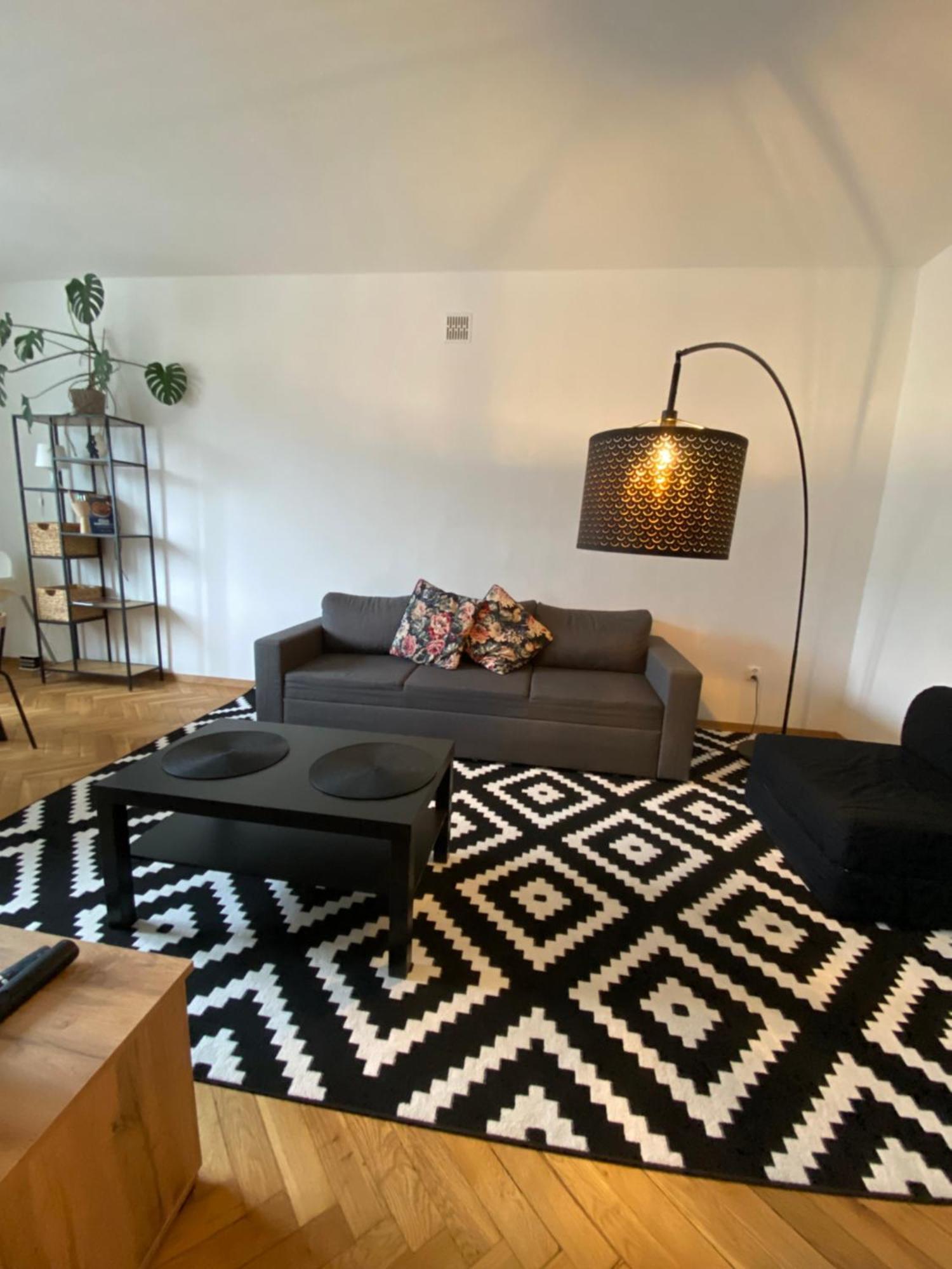 Ohmyhome - Plac Pieciu Rogow - Centrum Apartament *